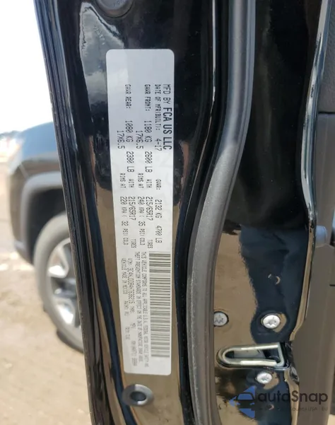 2017 Jeep Compass Trailhawk z USA, uszkodzony, nr VIN 3C4NJDDB4HT636215